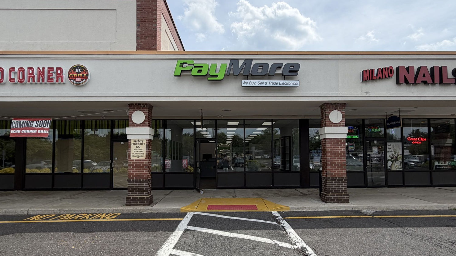 paymore Hamilton store front